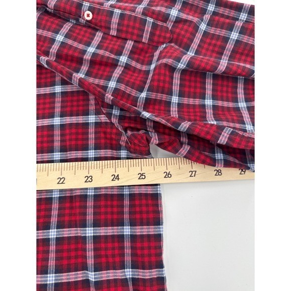 IZOD Mens Two Pack Long Sleeve Button Down Shirts Red Plaid Green Plaid XL - Picture 6 of 8